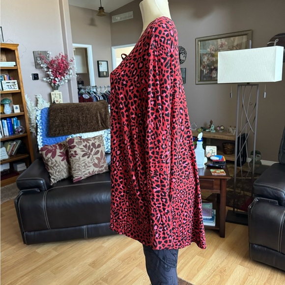 Jessica Simpson orangish/red & black long sleeve blouse-size XXXL - Picture 3 of 9